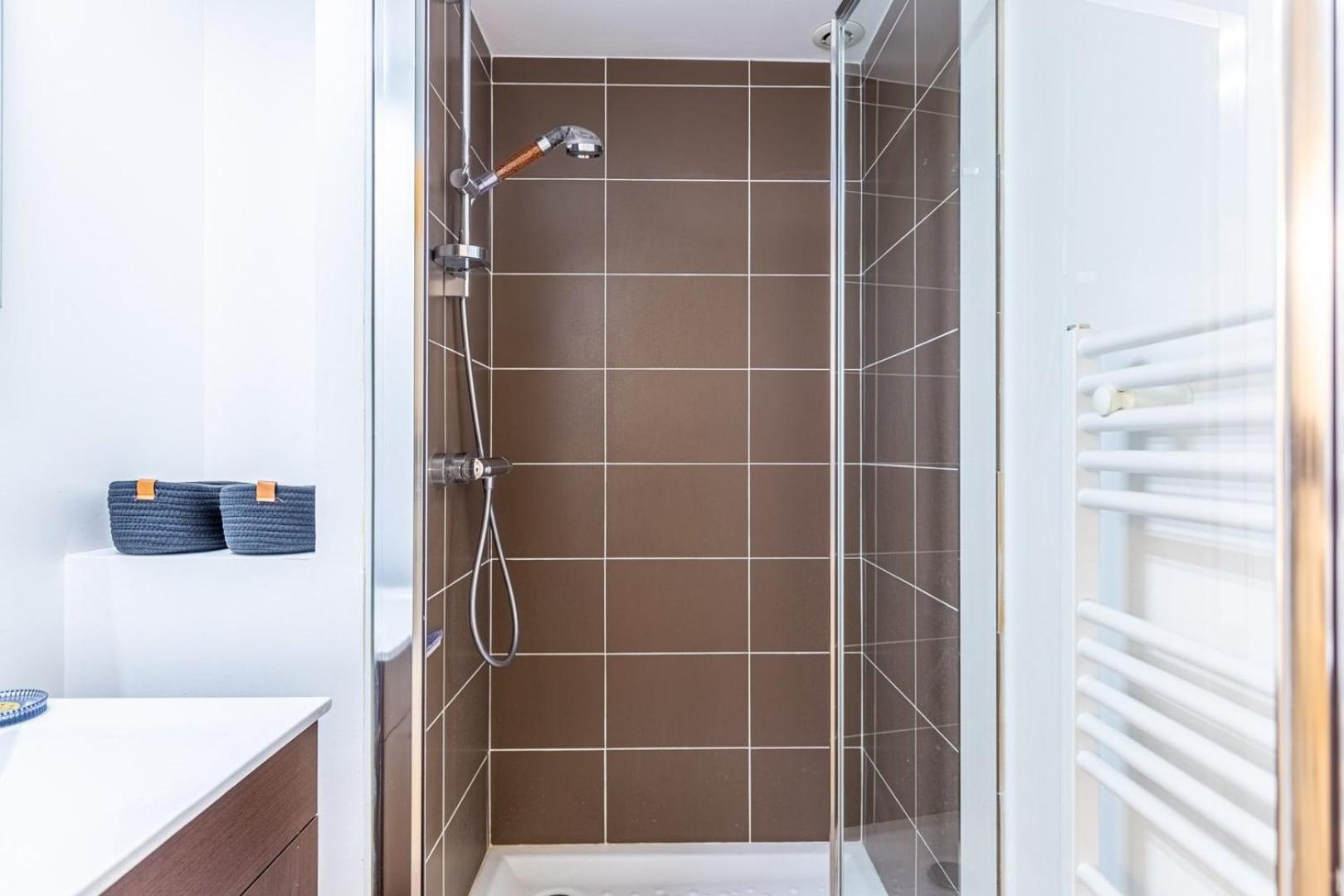 Guestready - Cozy Apt In Frederic & Isabelle Place Bordeaux Luaran gambar